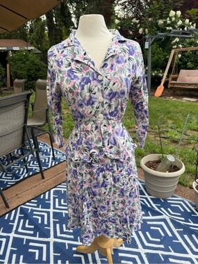 Vintage 1980s Floral Skirt Suit Set Purple Rose Print Peplum S 3 Cottagecore